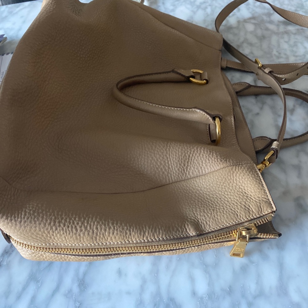 PRADA Beige Vitello Daino Expandable Crossbody Shopper Tote Bag - Picture 10 of 12